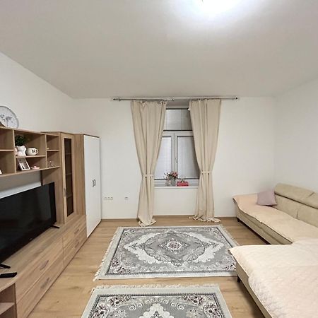 Grajski Kamen Apartment Марибор Экстерьер фото